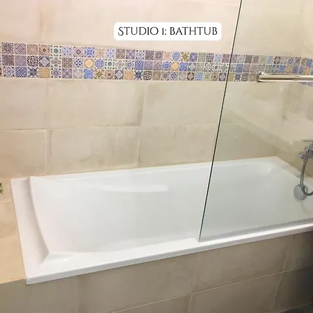 2 Soundproof Fully Equipped Near Geneva Airport Appartamento